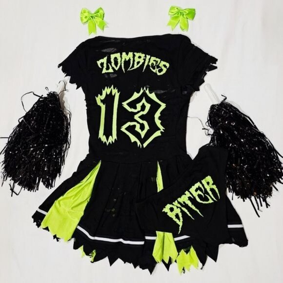 Trickz N Treatz Z‑O‑M‑B‑I‑E Cheerleader Costume – Distressed Pleated Raw Hem XS - Picture 10 of 14